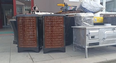 Öğretmen Ve Velilerden Deprem Bölgesine Soba Seferberliği