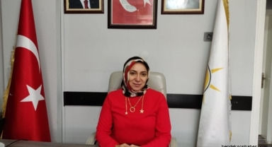 Hendek Ak Parti Kadın Kolları Başkanı Seher Namlı Dündar Berat Kandilini Kutladı