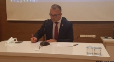 Hendek Belediyesi Ak Parti Grup Sözcüsü Hamit Canlı Berat Kandilini Kutladı