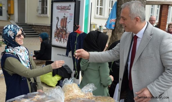 HENDEK BELEDİYESİNDEN 3.KADIN DAYANIŞMA ETKİNLİĞİ