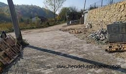 HENDEK HACİMBEY MAHALLESİNDE 7 AYRI YOLA KİLİTLİ PARKE