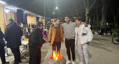 HENDEK RAMAZAN ÇARŞISINA YOĞUN İLGİ 