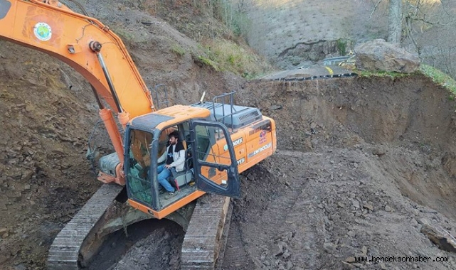  HEYELAN SONRASI ZARAR GÖREN YOLLAR ULAŞIMA TEKRAR AÇILDI