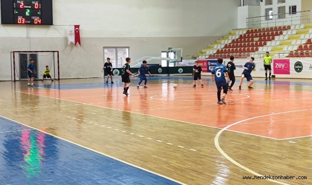 Küçük Erkekler Futsal’da Şehit Ali Gaffar Okkan Ortaokulu Şampiyon