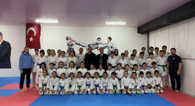 Milli Eğitim ve Halk Eğitim Müdüründen Hendek Karate Kulübüne Ziyaret