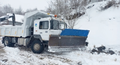Sakarya Büyükşehir zirvelerde karla mücadele mesaisinde