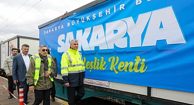 Sakarya Kardeşlik Kenti için ilk konteynerler İskenderun'a yola çıktı