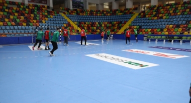 Saskarya Büyükşehir Hentbol'un yarı finalde rakibi Beykoz: