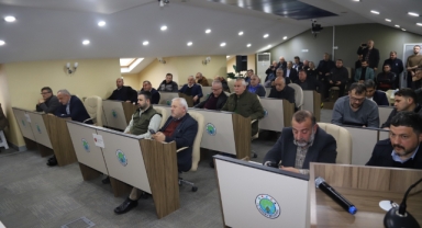 TANSİYONU YÜKSEK HENDEK MECLİSİ 7 MADDEYİ KARARA BAĞLADI