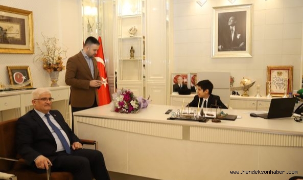 BAŞKANLIK KOLTUĞU ILGAZ ARI'NIN