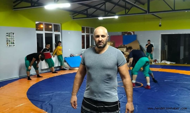 HENDEK'İN BAŞPEHLİVANLARI YENİ SEZONA KARAPÜRÇEK'TE HAZIRLANIYOR