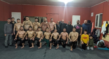 Sakarya Büyükşehir dolu dizgin geliyor