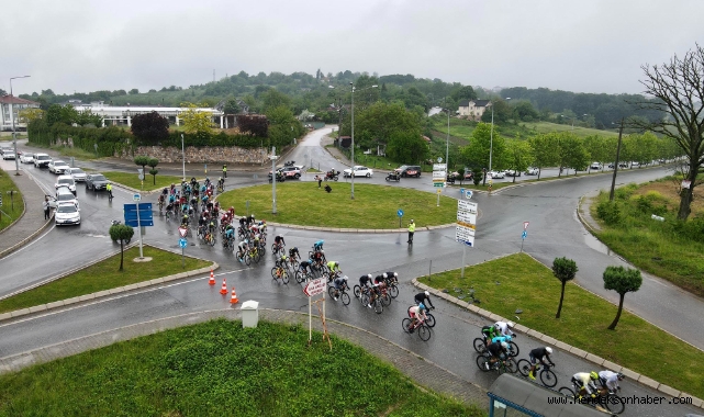 119 kilometrelik zorlu parkurda Tour Of Sakarya fırtınası