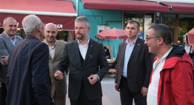 Akar'a Uzun Çarşı'da sevgi seli