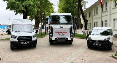 HENDEK BELEDİYESİ ARAÇ FİLOSUNA 3 YENİ ARAÇ DAHA KATTI