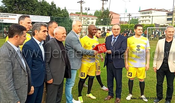 Hendek Kaymakamlık Futbol Turnuvası Bir Hafta Ertelendi