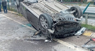 Hendek'te Feci kaza: Otomobil takla attı 1 Yaralı 