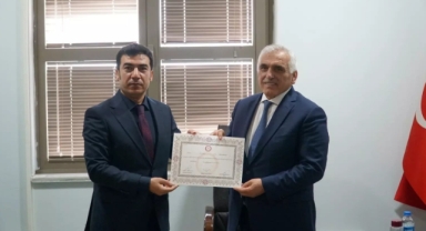 Sakarya Ak Parti  Milletvekilleri mazbatalarını aldı