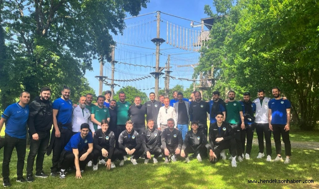 Sakarya Büyükşehir hentbol moral yemeğinde buluştu