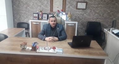 Ahmet Der Babalar Gününü Kutladı