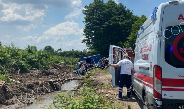 Hendek'te Süt Kamyonu Kanala Uçtu