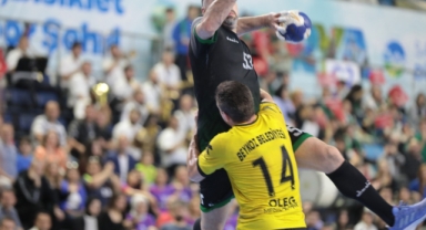 Sakarya Büyükşehir hentbol final serisinin ilk maçında mağlup oldu