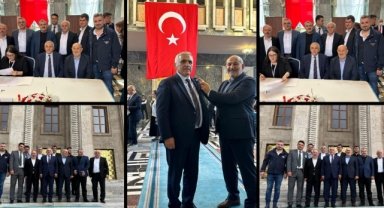 Vekil Ali İnci Kaydını Yaptırdı Rozeti Püsküllü Taktı