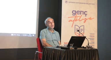 Genç Atölye’de bilim kurgu filmlerinde gelecek tasavvufu konuşuldu