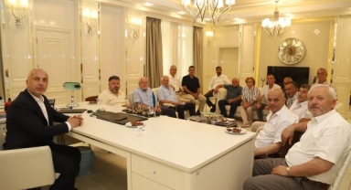 Hendek Belediye Başkanı Turgut Babaoğlu Hac'dan Döndü.