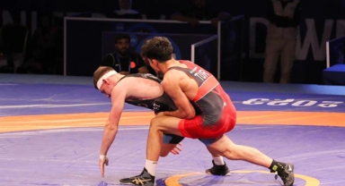 Büyükşehirli Muhammet Sakarya’nın adını tarihe yazdırdı