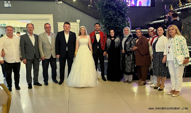 MHP Grup Başkan Vekili Muhammed Levent Bülbül'ün kız kardeşi evlendi