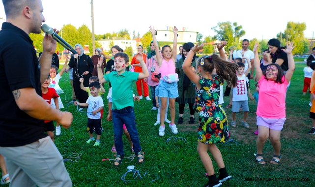 Sakarya Büyükşehir'in çocuk şenliğinde eğlence zirvedeydi