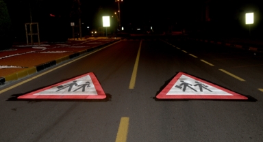 Yaya geçitleri ve duraklarda hummalı çalışma