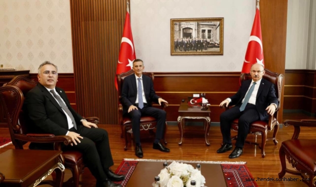 Dikbayır ve Dokumacı Vali Yaşar Karadeniz'i ziyaret etti