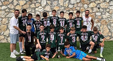 Hendek Yeşillerspor Şampiyon