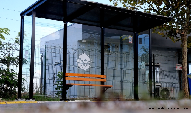 Kampüste yeni durakların montajı tamam