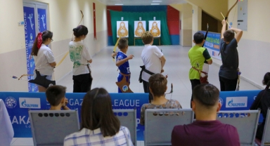 Sakarya Büyükşehir’in minik okçuları nefes kesti