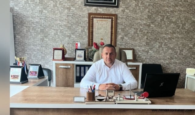 AHMET DER  MUHTARLAR GÜNÜNÜ KUTLADI