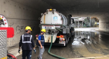 Büyükşehir Belediyesi yağış mesaisini aralıksız sürdürüyor