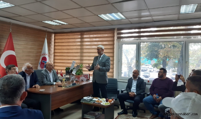 Özer Muhtarlarla Buluştu