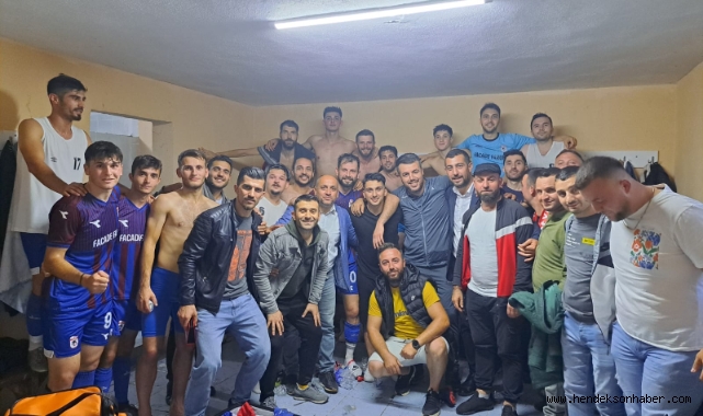 Yeşilyurt Beldespor'dan Galibiyet Pozu