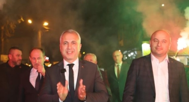 Başkan Turgut Babaoğlu'na Hendek’te Coşkulu Karşılama