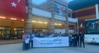 Hendek Devlet Bahçeli Fen Lisesi Tüyap Kitap Fuarında