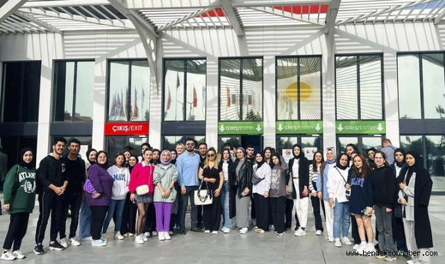 Hendek MYO İç Mekân Tasarımı Programı öğrencileri,  Unicera Fuarı’na katıldılar.