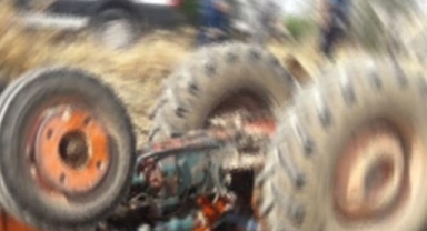 Hendek’te traktör kazası 1 yaralı 