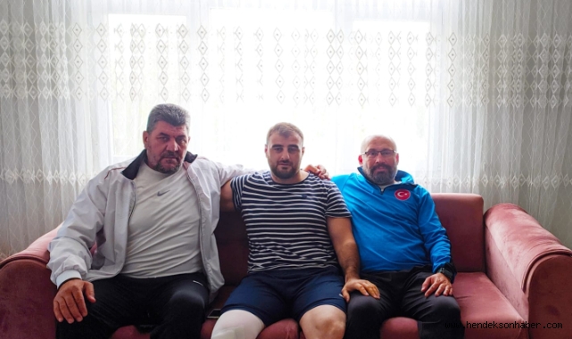 TEKİN VE KAYNAK'TAN KARAGÖZ'E ZİYARET