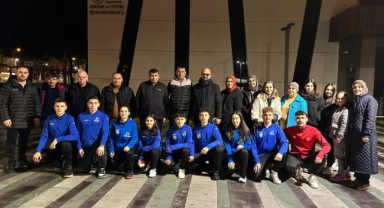 HENDEK BELEDİYESİ KARATE TAKIMI İTALYA YOLCUSU