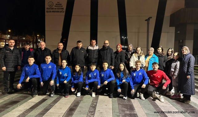 HENDEK BELEDİYESİ KARATE TAKIMI İTALYA YOLCUSU