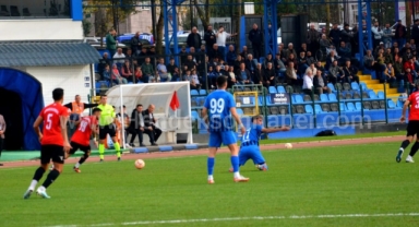 Hendekspor’u Fark Yemekten Kaleci Gökhan Köstereli Kurtardı