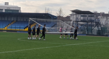 Hendekspor, Yalova Yeşilovaspor hazırlıklarını sürdürüyor